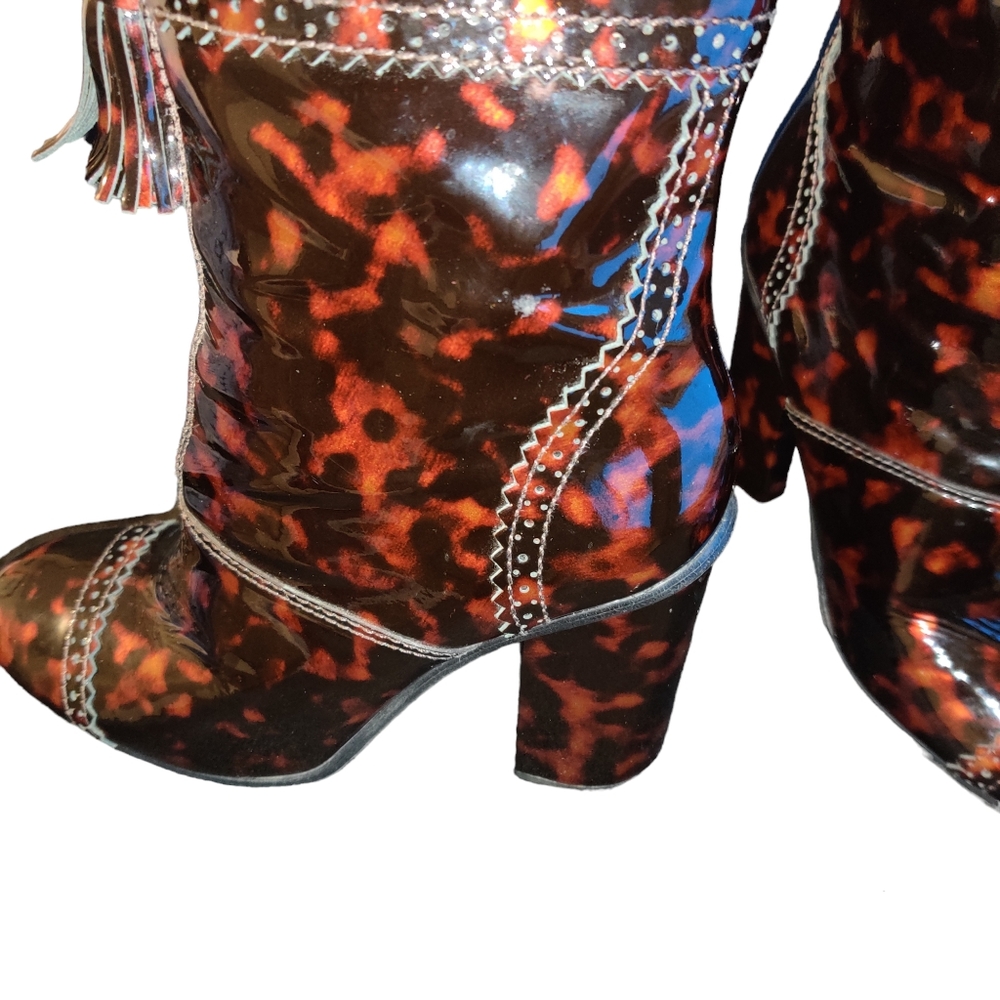 Tory Burch tortoise huxley boots size 9